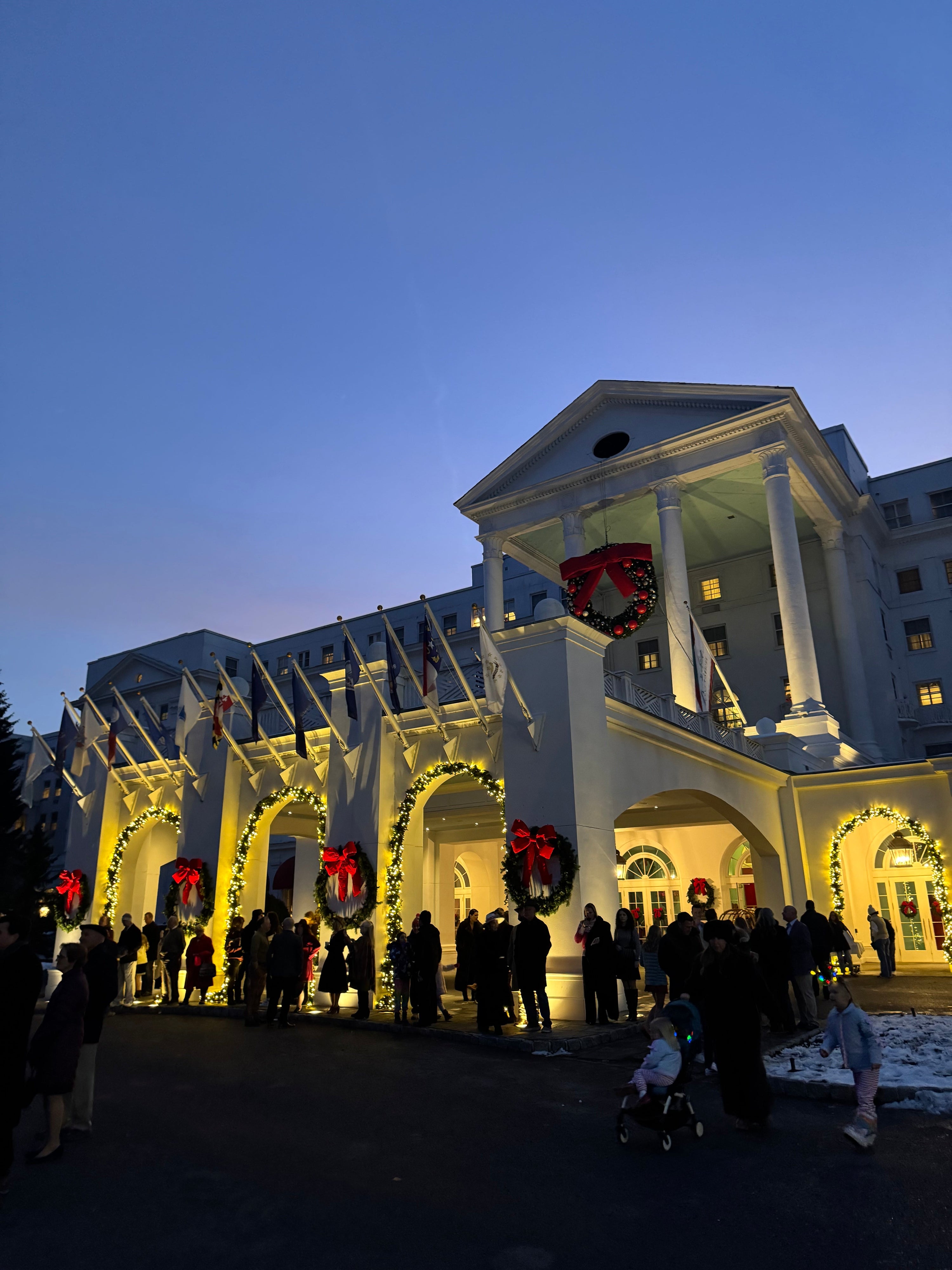 Full Circle Moment - Christmas at the Greenbrier